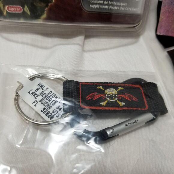 Disney Parks Pirates of the Caribbean Lot Johnny Depp Bundle Keychain Bracelet - Picture 3 of 11